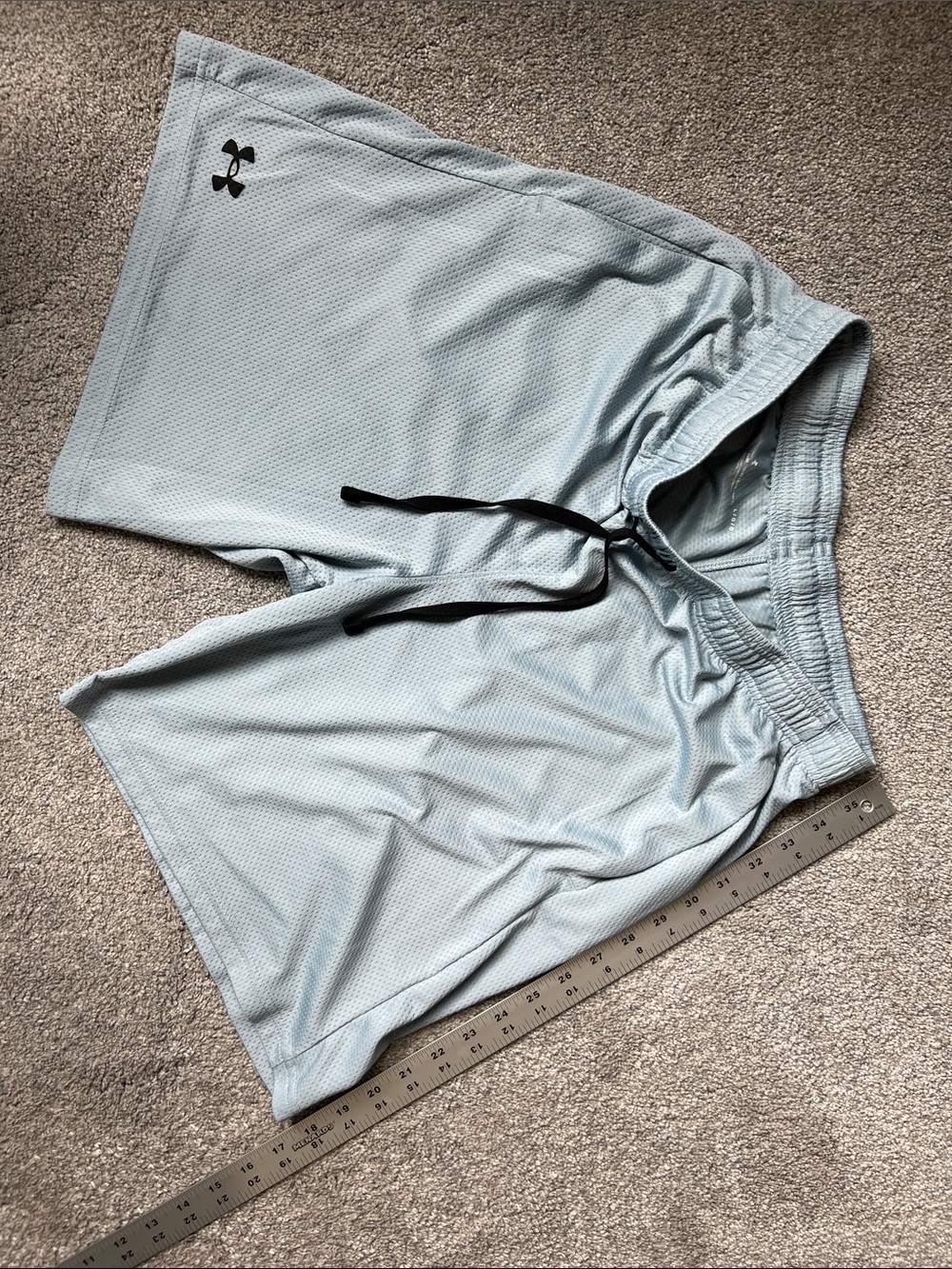 Under Armour loose fit large men’s 3 pair bundle. - Picture 2 of 8